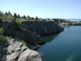 A photo of Rockport quarry and the adjoining lake.
