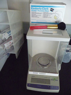 Photo of a laboratory balance.